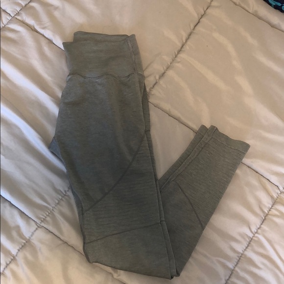 Alphalete Pants - Alphalete revival leggings